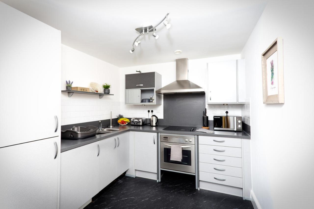 Absolute Stays At The Qube -Utilita-City Center-The Rep-Icc-Nia-Edgbaston Cricket-Free Wifi- Contractors-Sealife-Brindleyplace Birmingham Dış mekan fotoğraf